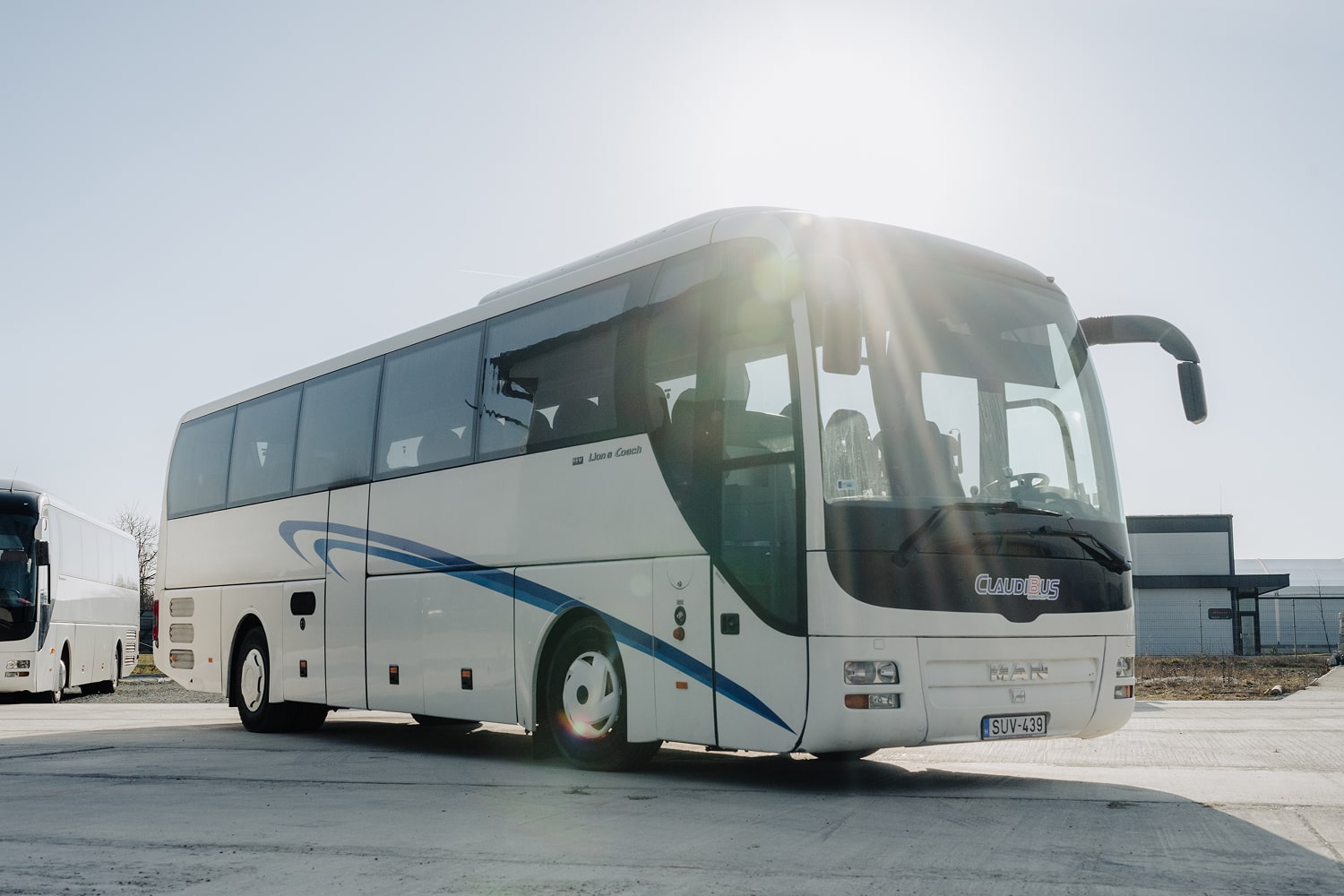 <span class="catPrefix">D kategória</span> - C kategóriára érvényes vezetői engedéllyel rendelkezők részére