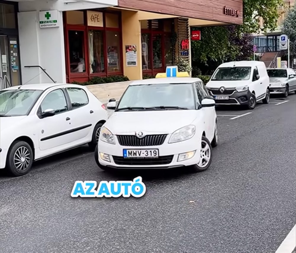 Beállás 2 jármű közé